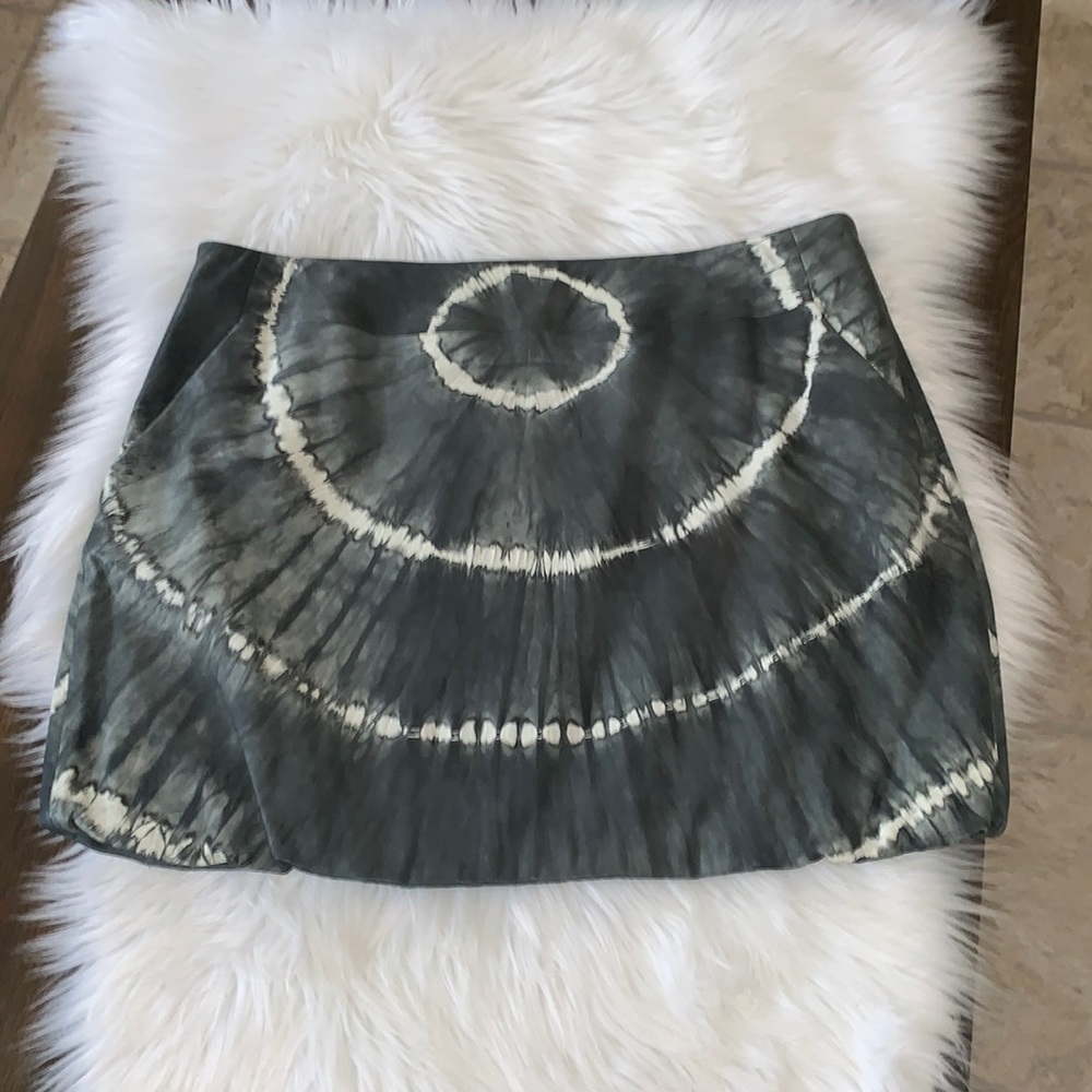 Tory Burch Florence Tie Dye Leather mini skirt size 12